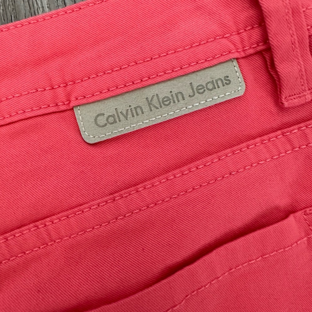 Calvin Klein Peachy Jeans - Picture 4 of 5